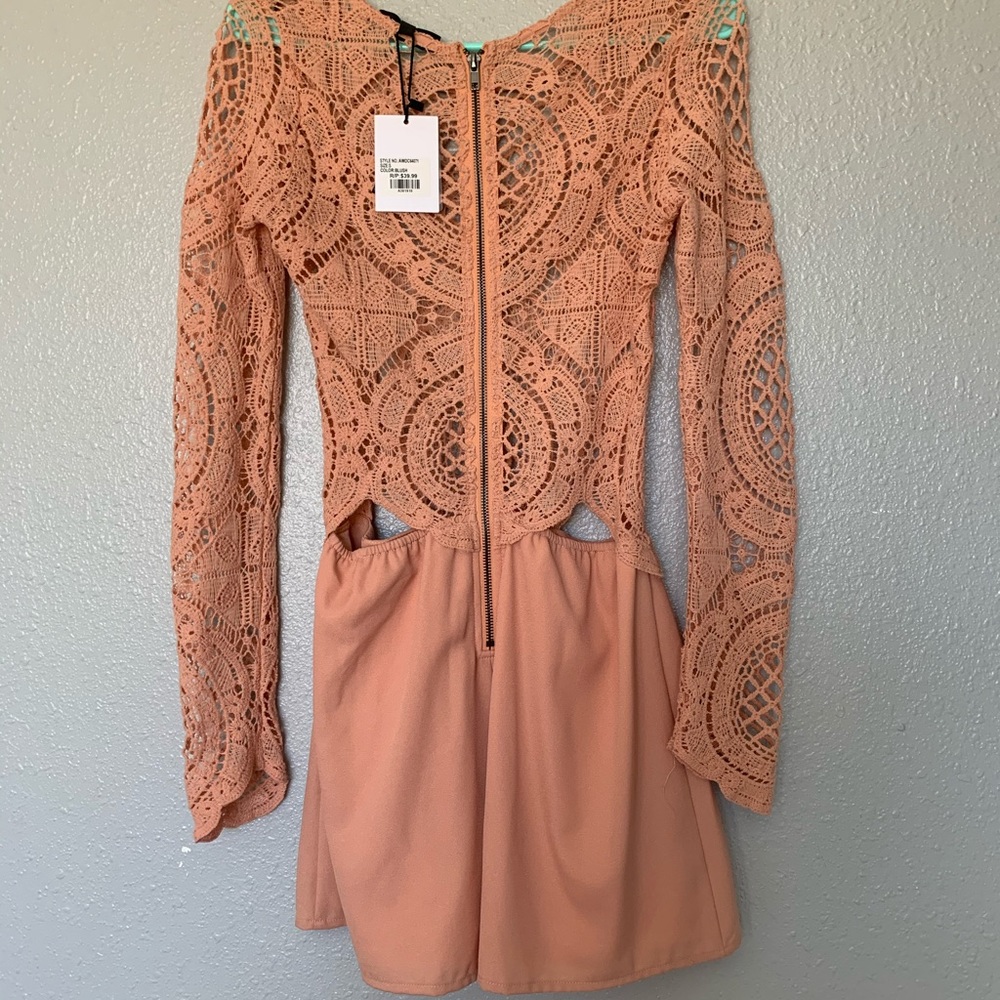 Blush Pink Romper - Picture 2 of 4